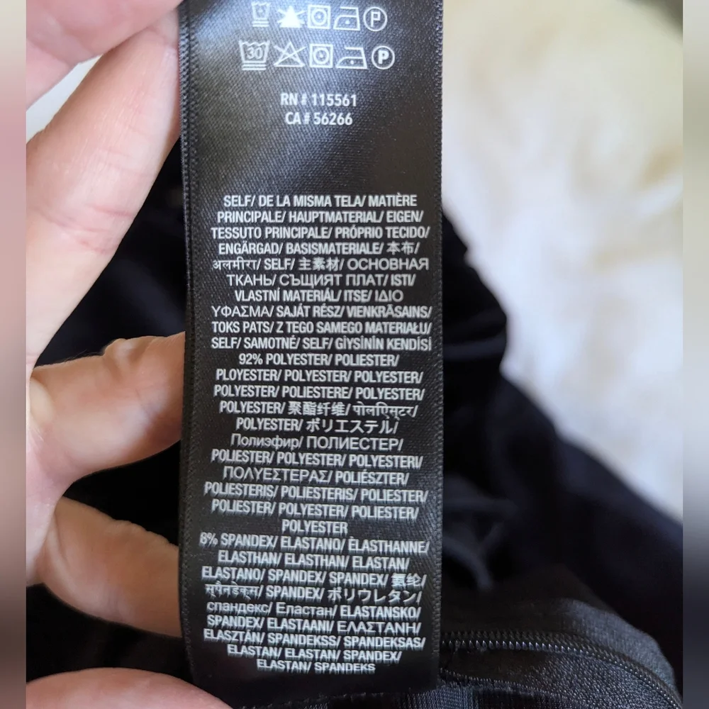 7 For All Mankind Black Velvet Jumpsuit - Picture 7 of 9